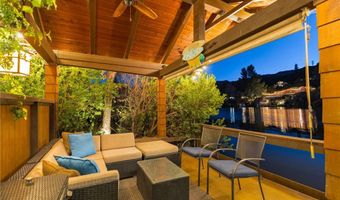 2106 Lakeshore Dr, Agoura Hills, CA 91301