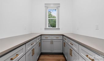 1617 Parson St, Charlotte, NC 28205