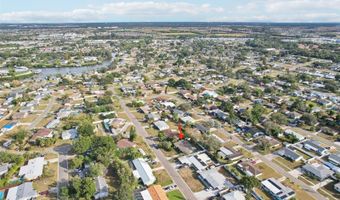 520 FAIRFAX Ln, Apollo Beach, FL 33572