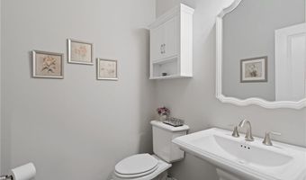 6480 Halcyon Garden Dr, Alpharetta, GA 30005
