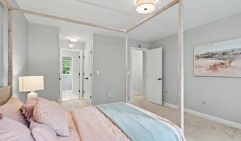 52 The Flume, Amherst, NH 03031