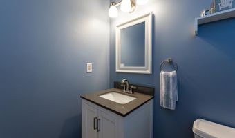 33 Hobart Hill Rd, Brookline, NH 03033