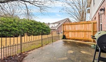 2428 E UNIVERSITY Dr, Auburn, AL 36830