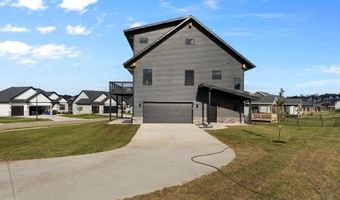 1165 Salm Dr, North Liberty, IA 52317
