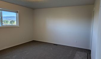 33000 McCartie Ln, Bonanza, OR 97623