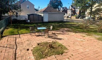 19 Rossmore Pl, Belleville, NJ 07109