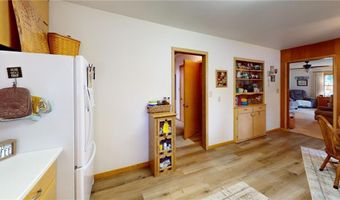 1402 W Clark St, Albert Lea, MN 56007