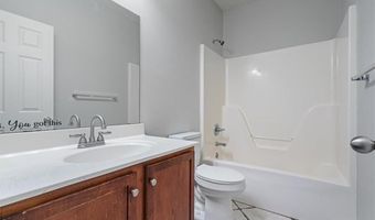 1100 SW Tinsley St, Bentonville, AR 72712