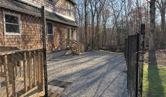 155 Beechwood Trl, Exeter, RI 02822
