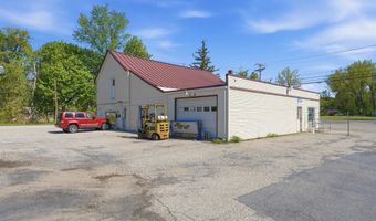 226-228 Northside Dr, Bennington, VT 05201