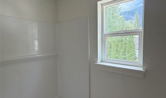 106 3rd St, Alberton, MT 59820