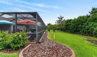 7020 OLD BENTON Dr, Apollo Beach, FL 33572