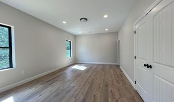 581 Bayside Blvd, Bean Station, TN 37708