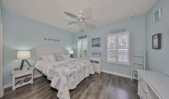 511 WINTERSIDE Dr, Apollo Beach, FL 33572