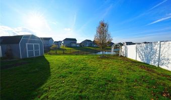 156 Boxelder Ln, Amherst, NY 14228