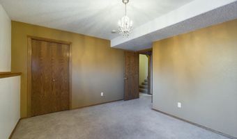 804 E Maywood St, Brandon, SD 57005