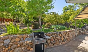 260 Acorn Dr, Angels Camp, CA 95222