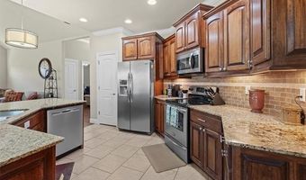 5714 Nottingham Pl, Bartlesville, OK 74006