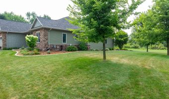 1101 W STARVIEW Ct, Appleton, WI 54913