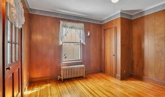 35 Broadview St, Bristol, CT 06010