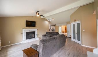 125 Cheri Ln, Antioch, IL 60002