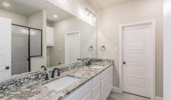 214 Navajo Trl, Alvarado, TX 76009