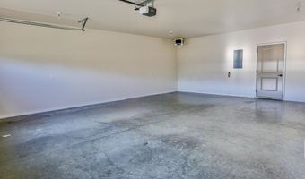1917 S Lawson St, Aberdeen, SD 57401