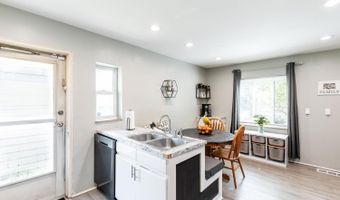 1062 Covedale Ave, Cincinnati, OH 45238