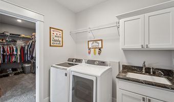 25018 Eagle Vista Dr, Adel, IA 50003