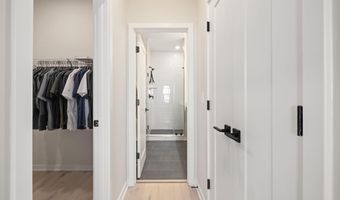 23156 HORSESHOE TRAIL Sq, Ashburn, VA 20148