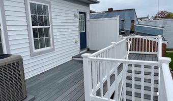 70 CLINTON St, Delaware City, DE 19706