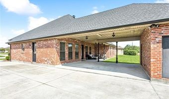 111 CHAPEL HILL Rd, Belle Chasse, LA 70037