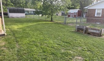 1307 Porter Ave, Aurora, MO 65605