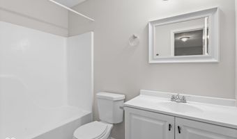 7358 Glendale Dr, Avon, IN 46123