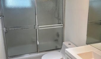 9501 E Bay Harbor Dr 5B, Bay Harbor Islands, FL 33154