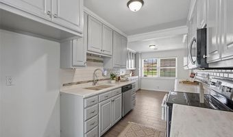 5115 Parsons Dr, Bartlesville, OK 74006