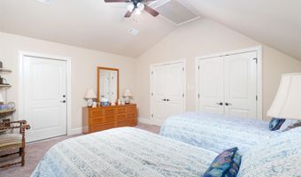 210 Pizarro Dr, Hot Springs Village, AR 71909