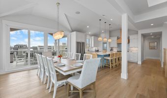 18 Mea Ln, Beach Haven, NJ 08008