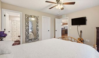310 Oak Hill Ct, Bardstown, KY 40004