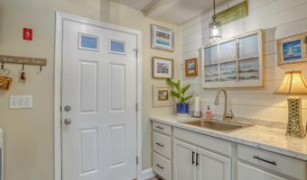 122 LULU Ln, Dover, DE 19901