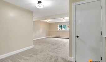4212 Kingston Dr, Anchorage, AK 99504