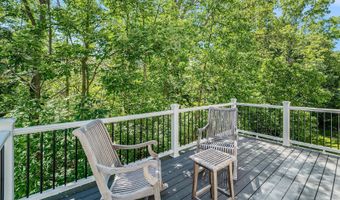 3306 Sunton Rd, Ann Arbor, MI 48105