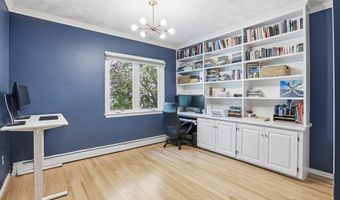 25 Revolutionary Rd, Acton, MA 01720
