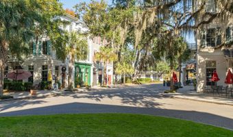 25 River Pl, Beaufort, SC 29906