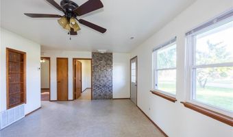 1000 Tater Black Rd, Bentonville, AR 72712