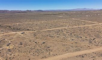 8933 Accra Dr, Chloride, AZ 86431