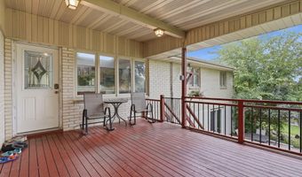 2324 Briarwood Dr, Asbury, IA 52002