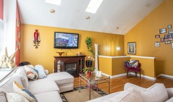 138 S Salem St, Andover, NJ 07801