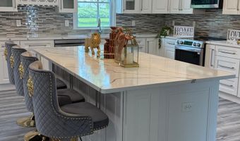 104 LAKE FRONT Dr, Dover, DE 19904