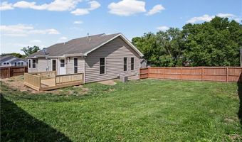 717 S 5th St, Atchison, KS 66002